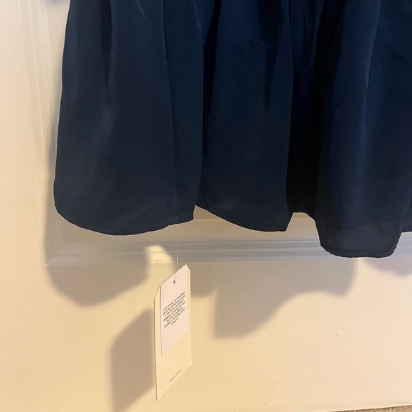 Abercrombie Ruffle Tiered Maxi Dress in Navy, size small NWT - Picture 7 of 7